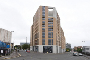 Cosy Ensuite Rooms With Private Bathrooms at Dobbie's Point in Glasgow